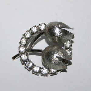 Vintage silver and rhinestone flower brooch